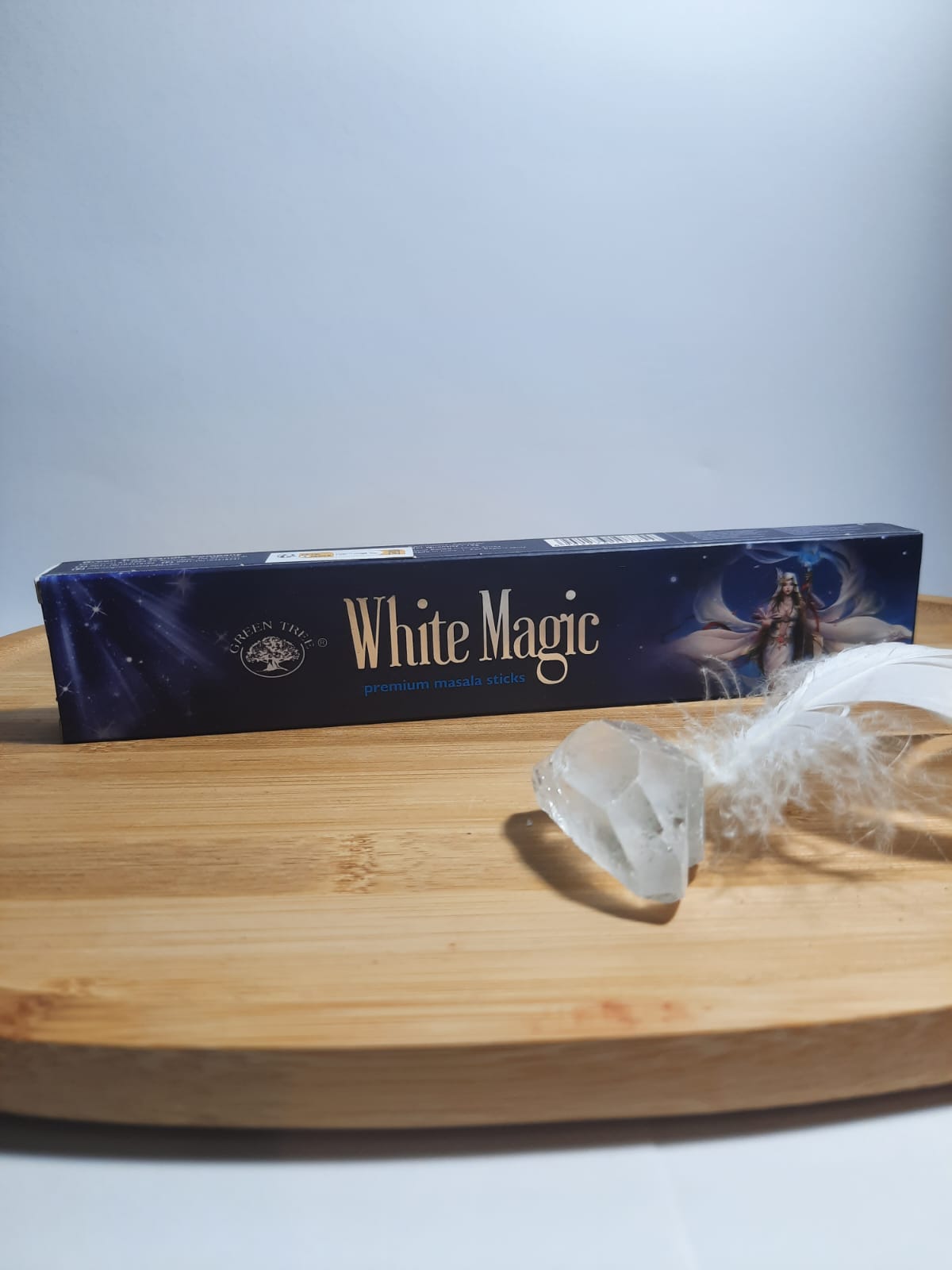 Green Tree – White Magic